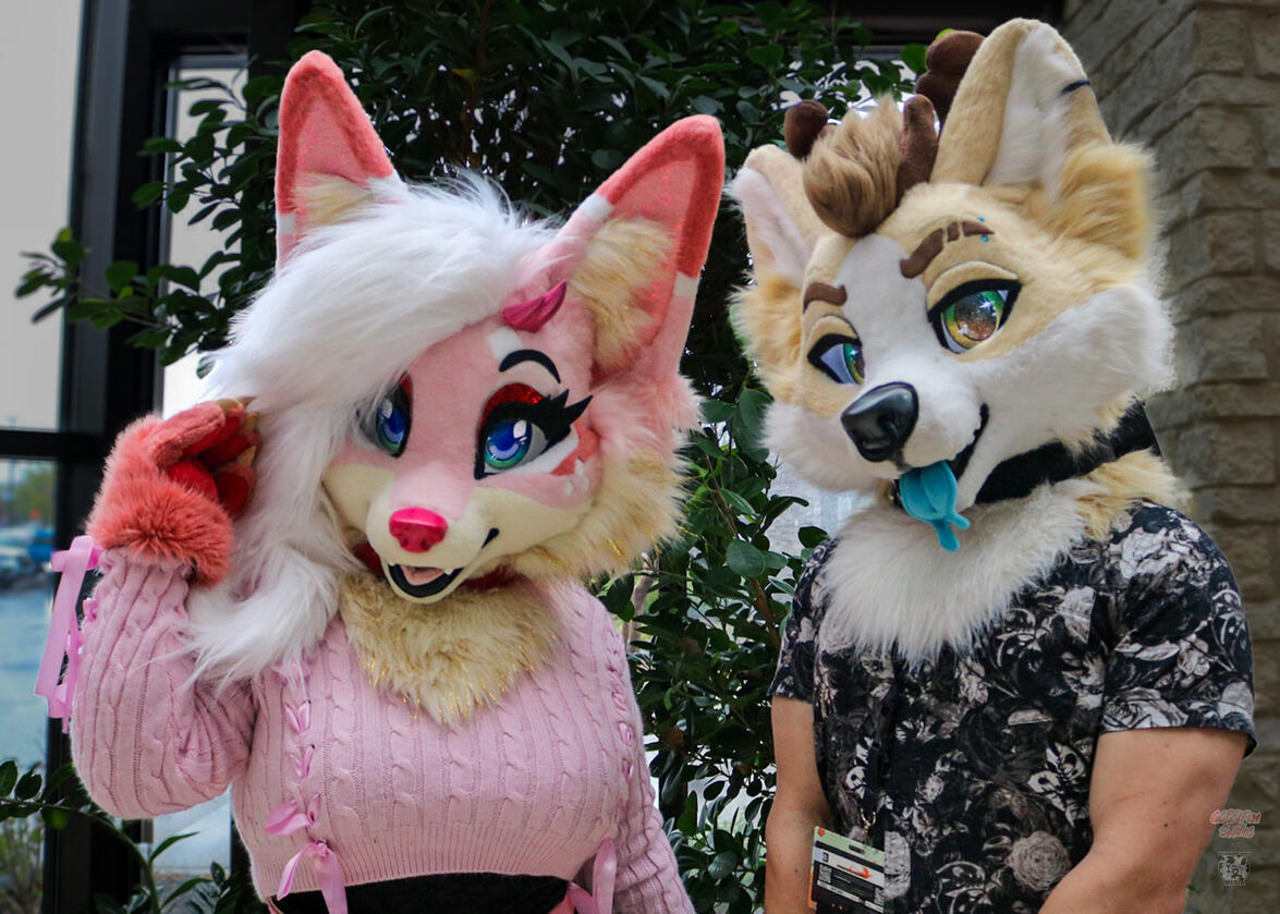 Glitzy & Monty Furg2026